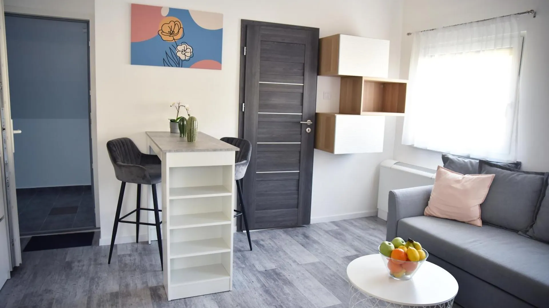 Roomstore Studio Apartments Eger
